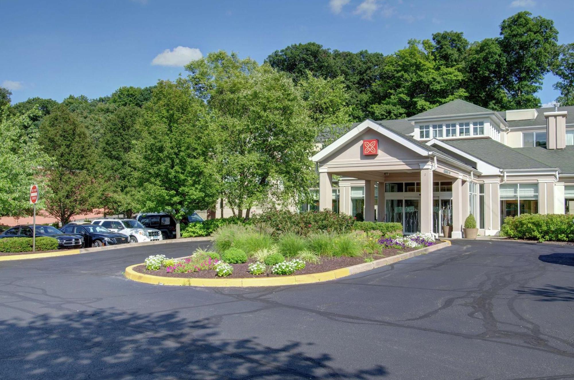 Hilton Garden Inn Norwalk Exteriér fotografie